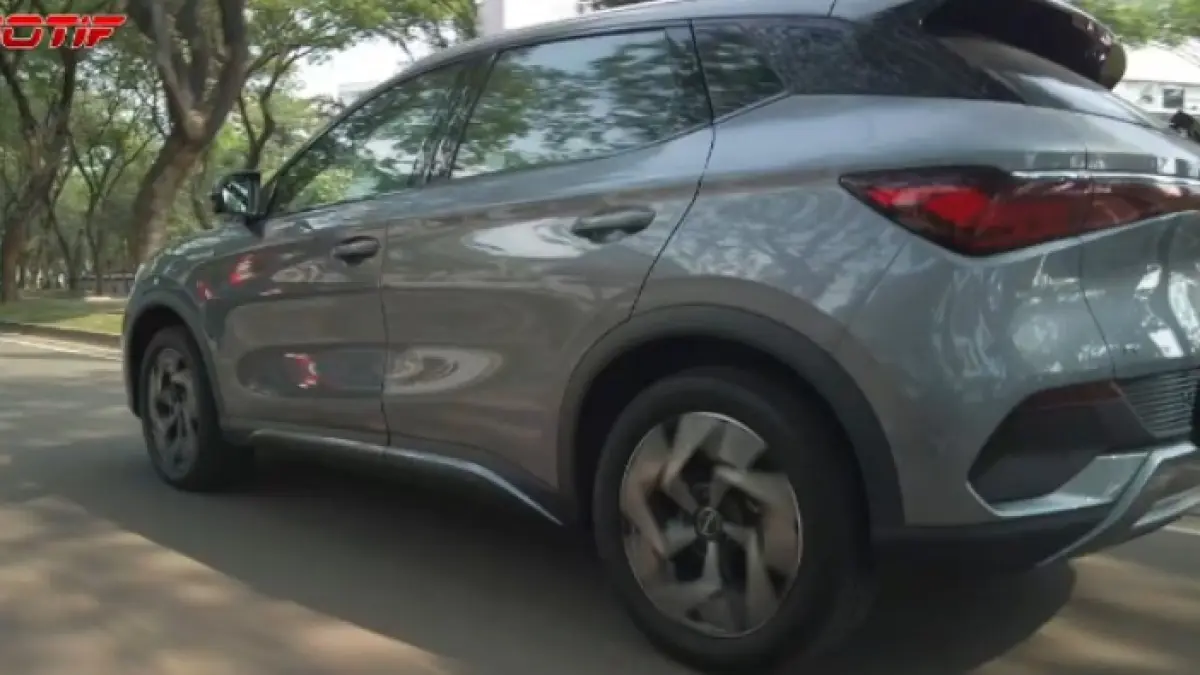Review BYD Atto 3, SUV listrik Rp515 juta dengan fitur mewah, voice command canggih dan jarak tempuh hingga 480 km.
(screenshot youtube)