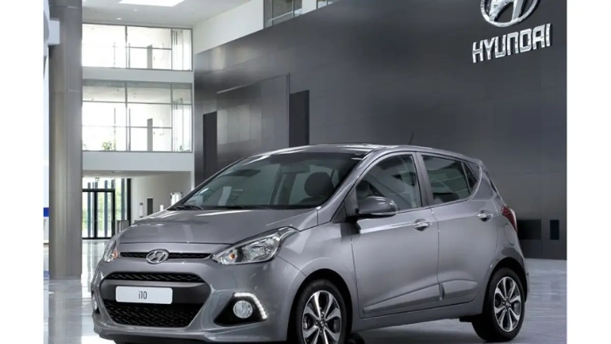 Suzuki Ignis vs Toyota Agya 2022, mana city car terbaik? Simak perbandingan fitur, mesin, dan harga sebelum pilih!(pinterest)