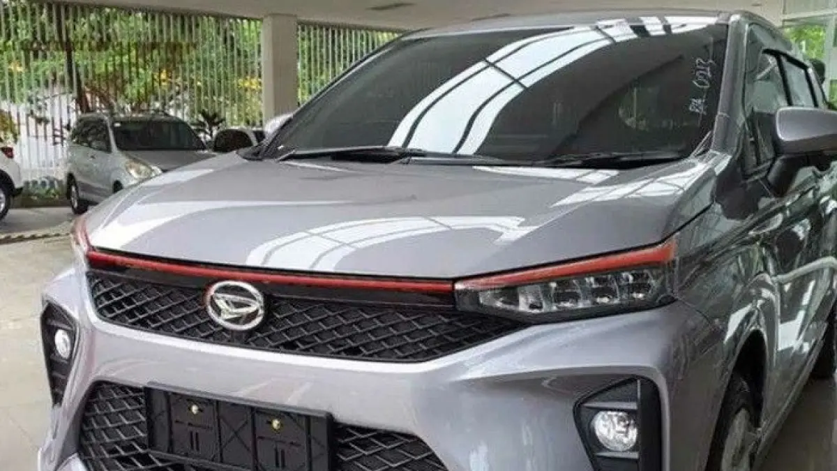 Daihatsu Xenia 2026 hadir dengan fitur lengkap, 7 seater, harga terjangkau, dan desain modern di kelas MPV Indonesia.(Gemini AI)
