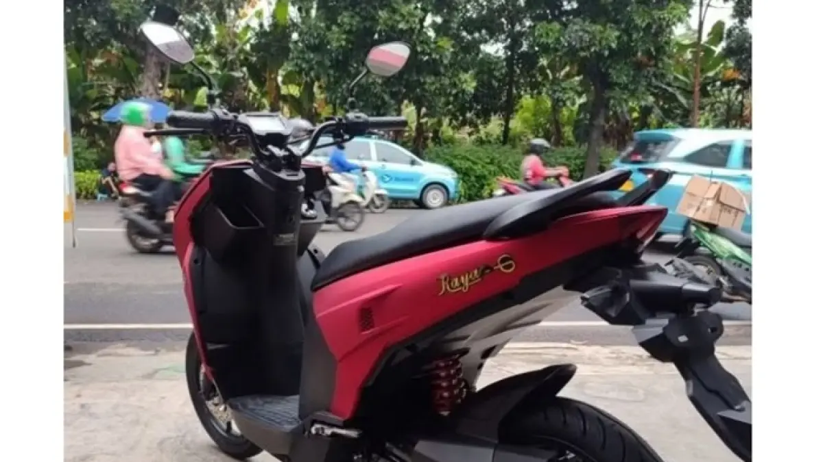 Review Gesits Raya G 2023, motor listrik murah dengan jarak tempuh 60 km dan desain sporty, tapi baterainya jadi sorotan. (Pinterest) 