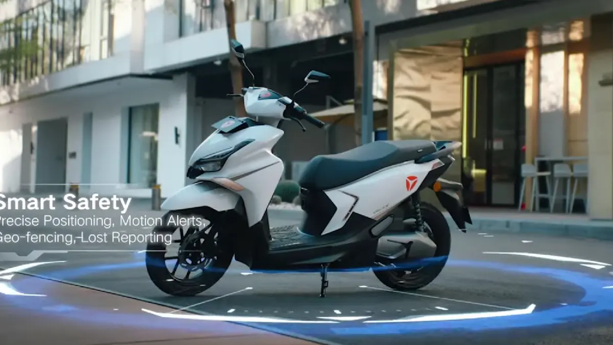 Review Yadea Velax E 2025, motor listrik Rp19 jutaan dengan desain mirip Vario, fitur lengkap, dan baterai SLA Graphene.
(screenshot youtube)