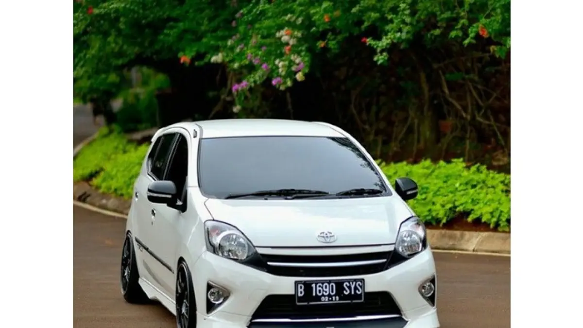 Toyota Agya 2026 hadir dengan desain sporty, fitur modern, dan mesin irit BBM. Simak harga serta spesifikasi lengkapnya.(pinterest)