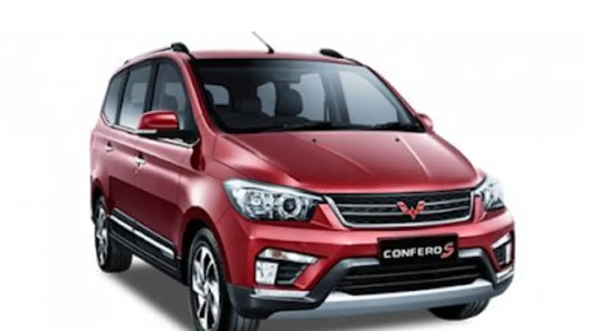 Wuling Confero 2026 hadir dengan desain modern, kabin lega, fitur lengkap, dan mesin irit untuk kebutuhan keluarga Indonesia.(Gemini AI)