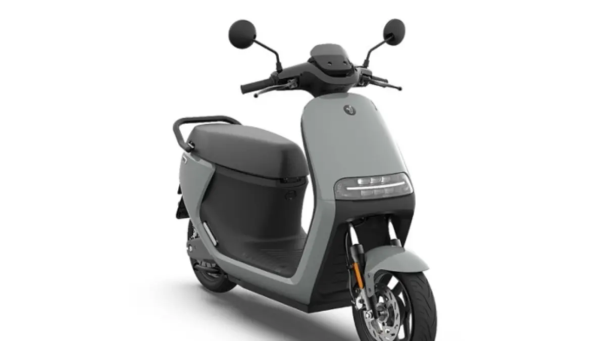 Segway E110A motor listrik hadir dengan desain futuristik, fitur pintar, dan biaya operasional hemat. (PINTEREST)