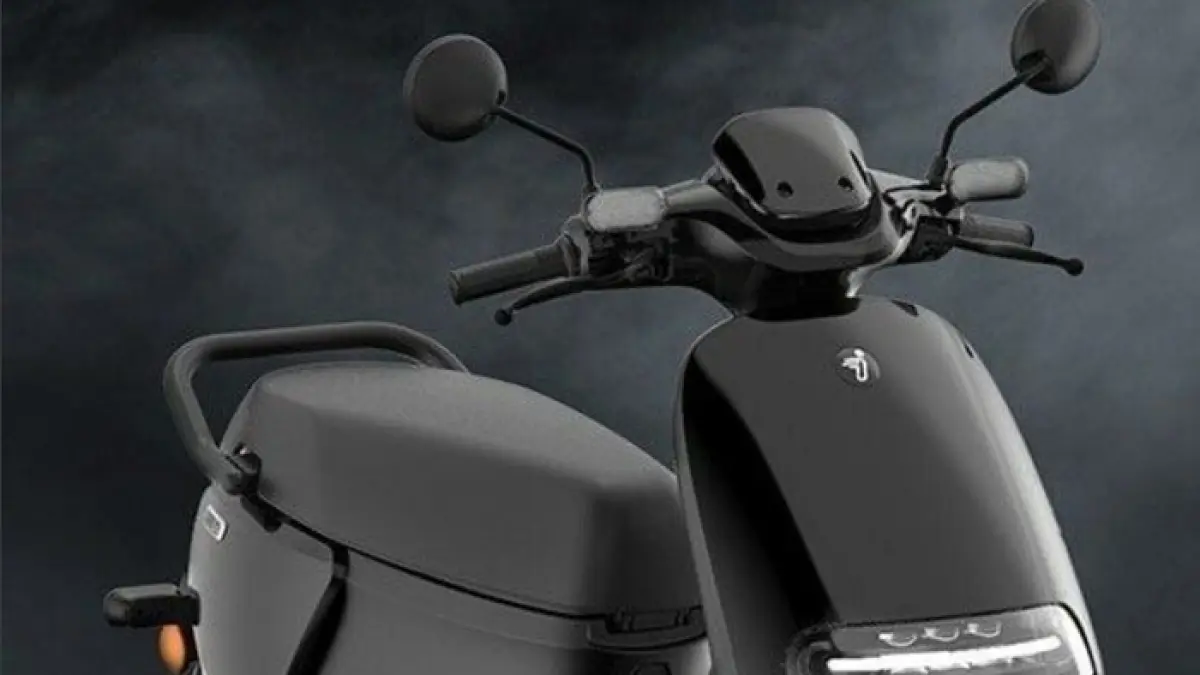 Segway E110A motor listrik hadir dengan desain futuristik, fitur pintar, dan biaya operasional hemat. (PINTEREST)