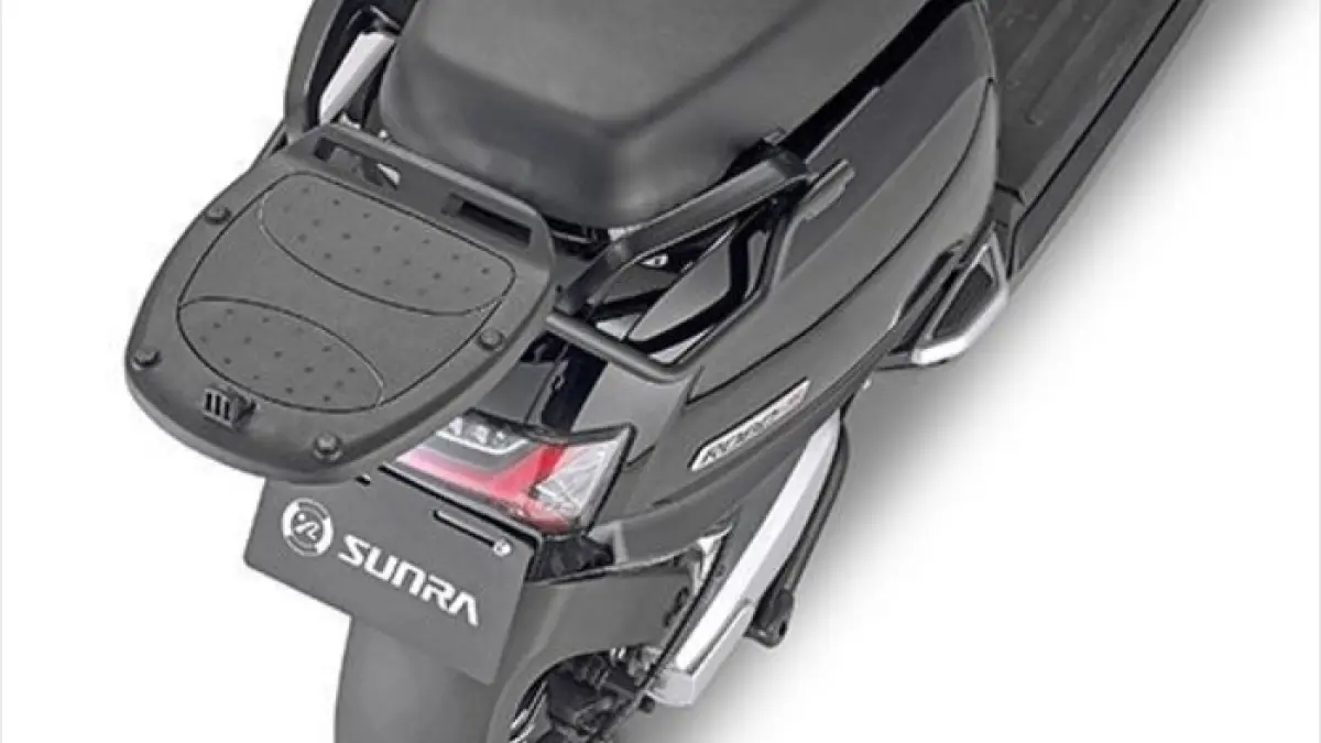 Sunra Robo S hadir dengan desain futuristik, fingerprint starter, dan performa motor listrik kencang. (PINTEREST)