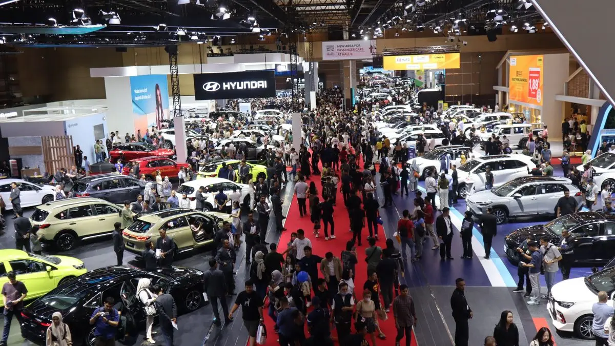Cek daftar mobil baru di IIMS 2026! Mulai dari Suzuki eVitara, MG S5 EV, hingga kembalinya Nissan Navara. Intip spesifikasi dan promo menariknya!(Kompas)