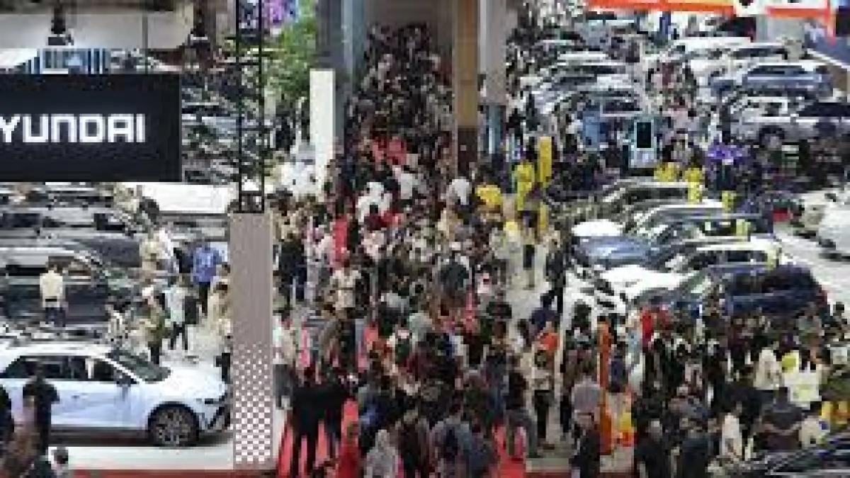 Gerebek kemeriahan IIMS 2026 di JIExpo Kemayoran! Cek daftar mobil baru, perang harga EV, hingga jadwal konser Iwan Fals & Raisa. Klik di sini!(Pinterest)