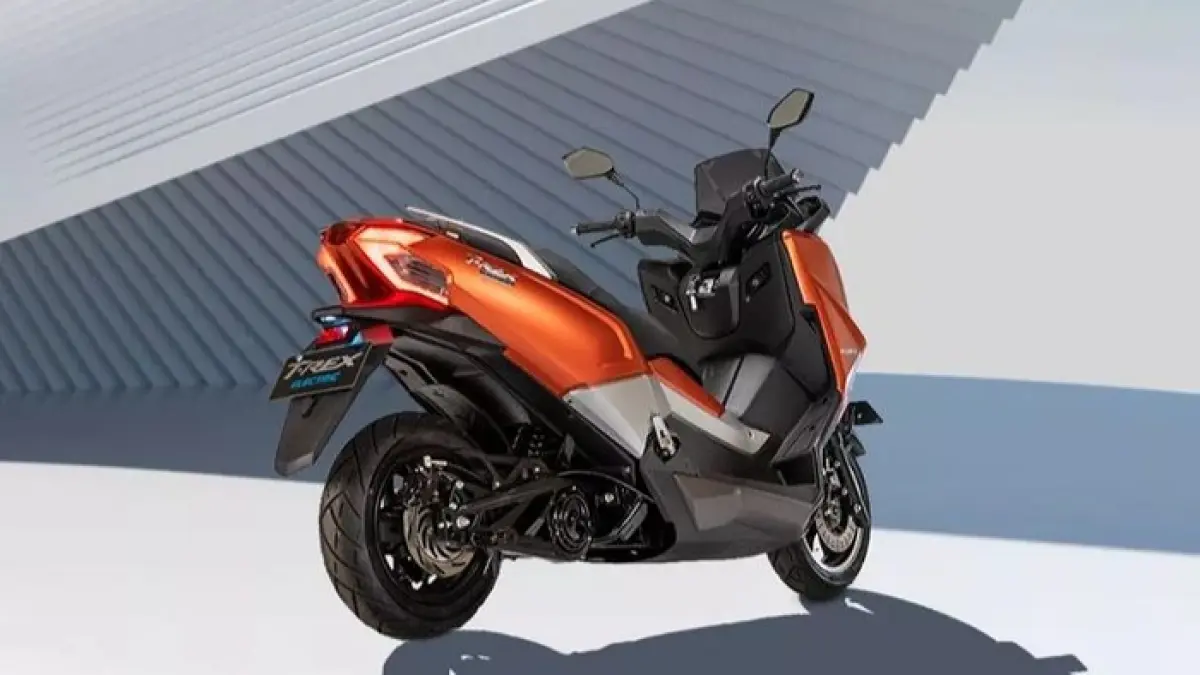 Motor Listrik Polytron Fox R 1 Tahun hemat biaya Rp3,2 juta per 18.000 km, tapi after sales masih jadi catatan penting.