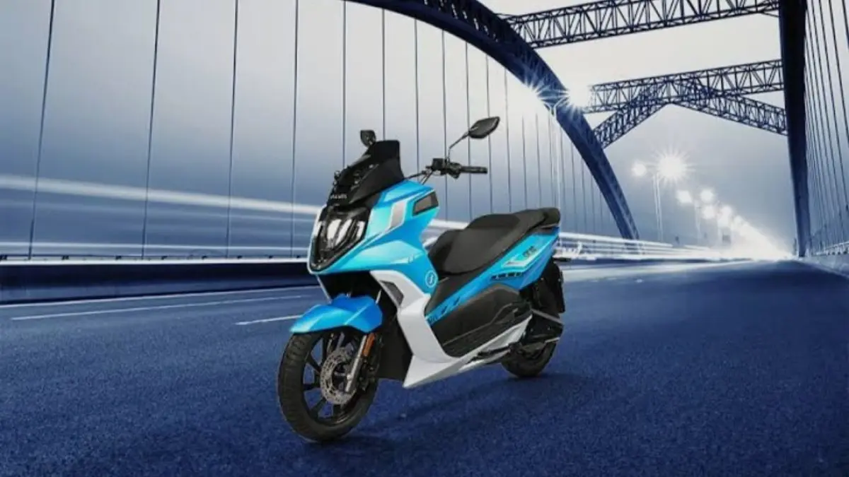 Alpha One XP hadir di IMS 2024 dengan motor 4 kW, top speed 90 km/jam, harga setelah subsidi makin terjangkau.