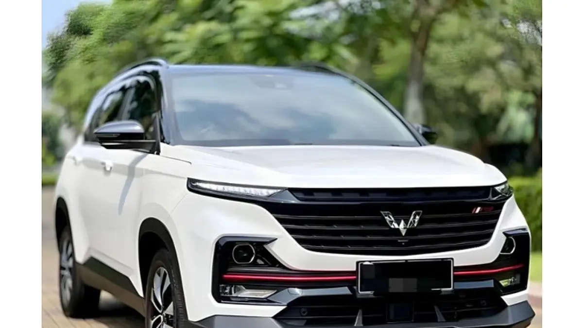 Wuling Alvez EX hadir dengan sunroof, ADAS lengkap, dan fitur premium. Harga SUV ini masih di bawah Rp300 juta. (Pinterest) 