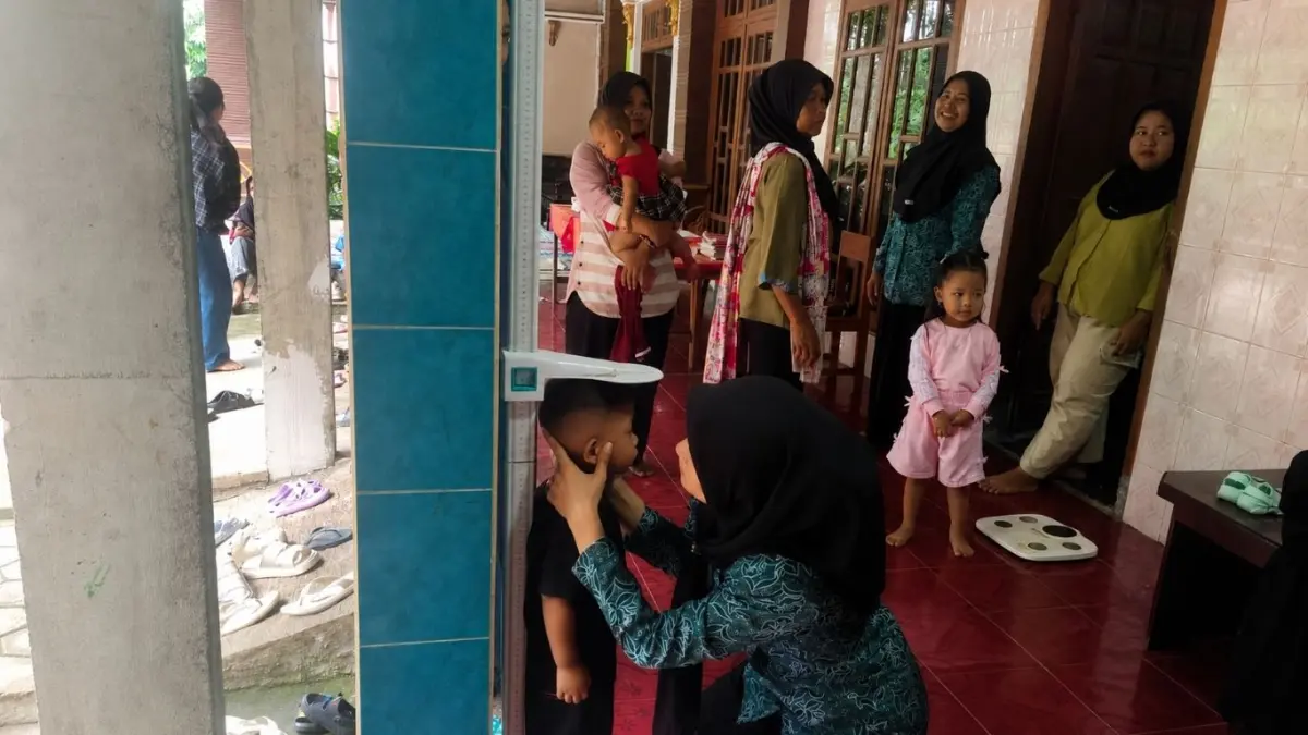Aktivitas posyandu di Desa Winong, Kecamatan Kalidawir, Kabupaten Tulungagung.