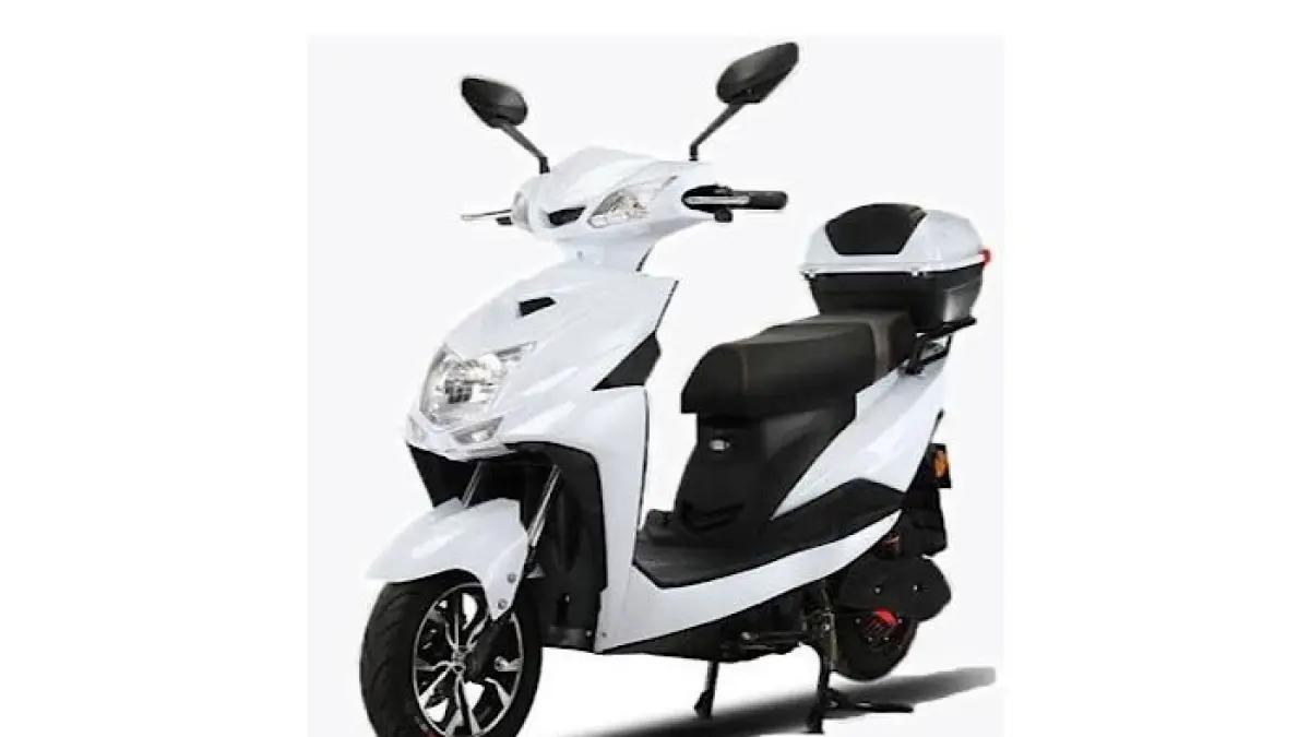 Review Selis MX HD, motor listrik stylish dengan fitur lengkap, rem cakram dan jarak tempuh 50 KM. Cocok buat harian!(pinterest)