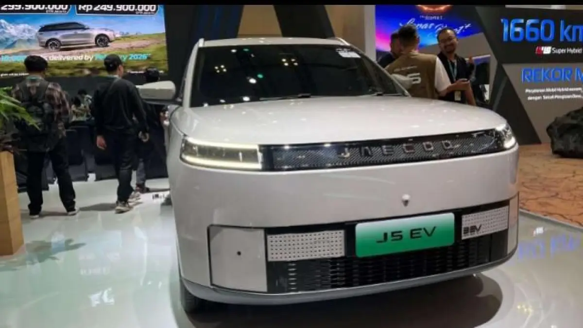 SUV listrik premium 400 jutaan Jaecoo J5 review Indonesia memiliki harga baru Rp279 juta dan harga pasaran kompetitif.
