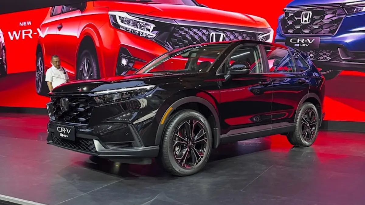 ICAR V23 jadi pusat perhatian di IMS 2026 lewat desain offroad futuristis dan kabin modern, publik penasaran harga resminya.(pinterest)