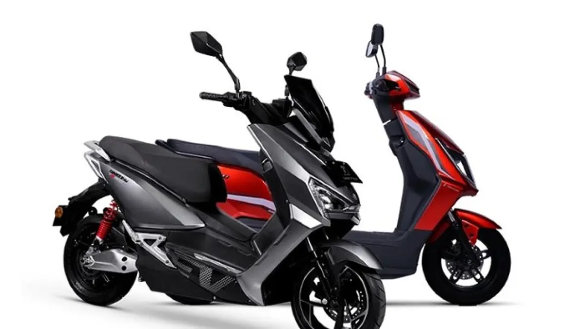 Motor listrik United TX3000 tembus 90 km/jam, jarak 120 km, fitur canggih, harga terjangkau, makin diminati pasar.(Gemini AI)