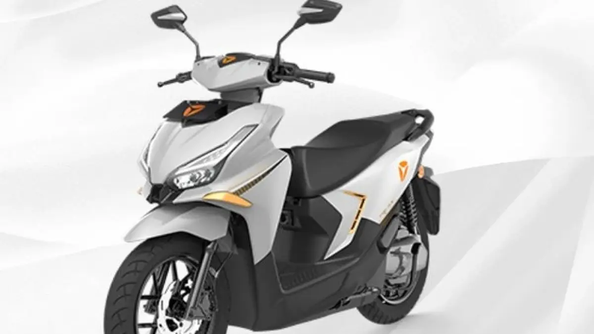 Motor listrik Yadea Velax dipakai 6 bulan, pengguna bongkar jarak tempuh asli dan fitur pintar yang bikin nyaman.(Gemini AI)