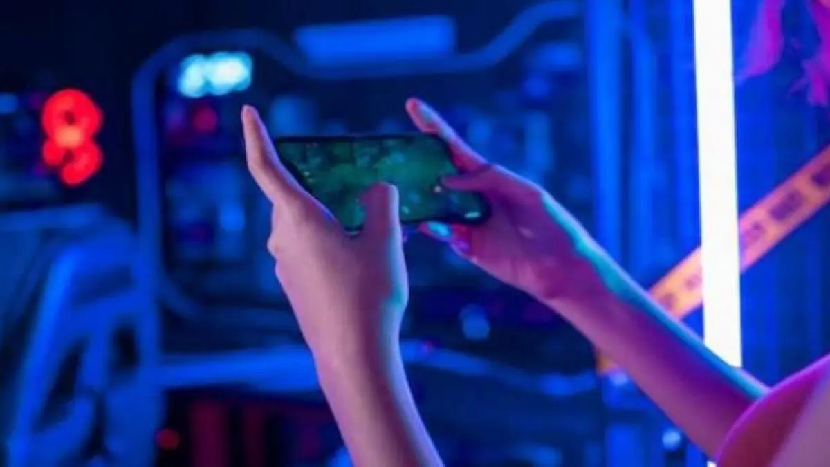 Rekomendasi HP 5G murah 1 jutaan terbaik 2026 hadir dengan gaming lancar, baterai awet, dan desain modern.