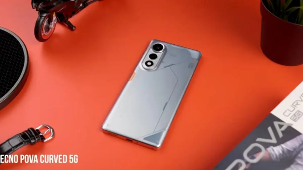 Tecno Pova Curve 5G hadir dengan desain premium, layar AMOLED 144Hz, dan performa gaming kencang di harga Rp3 jutaan.(screenshot youtube)