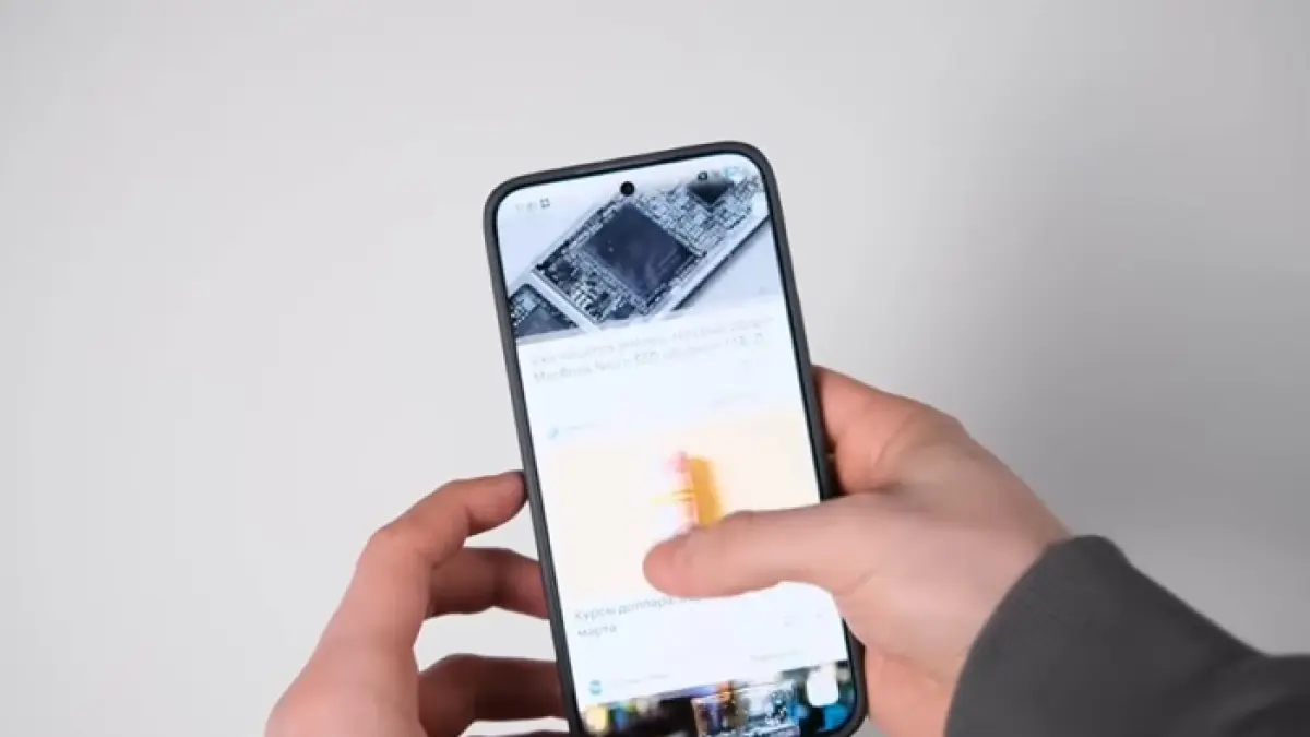 HP 3 jutaan terbaik hadir dengan kamera tajam, layar AMOLED, dan performa gaming kencang. Simak rekomendasinya. (SC YOUTUBE)