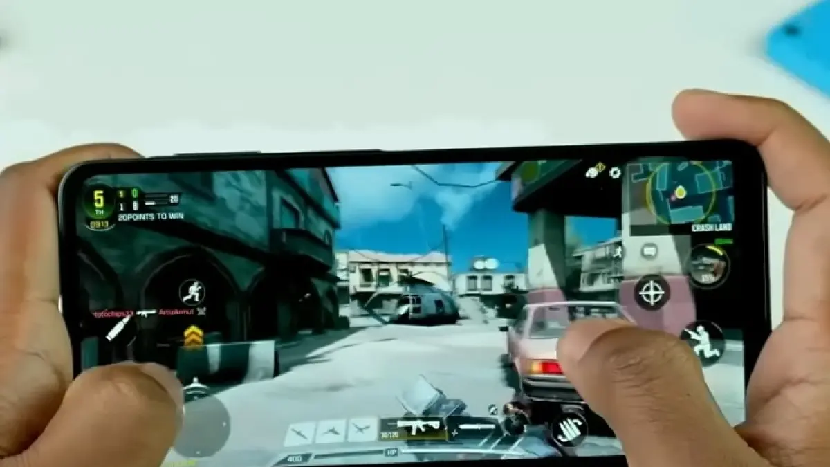 HP Snapdragon kencang dengan performa tinggi, kamera premium, dan baterai besar cocok untuk gaming dan multitasking. (SC YOUTUBE)
