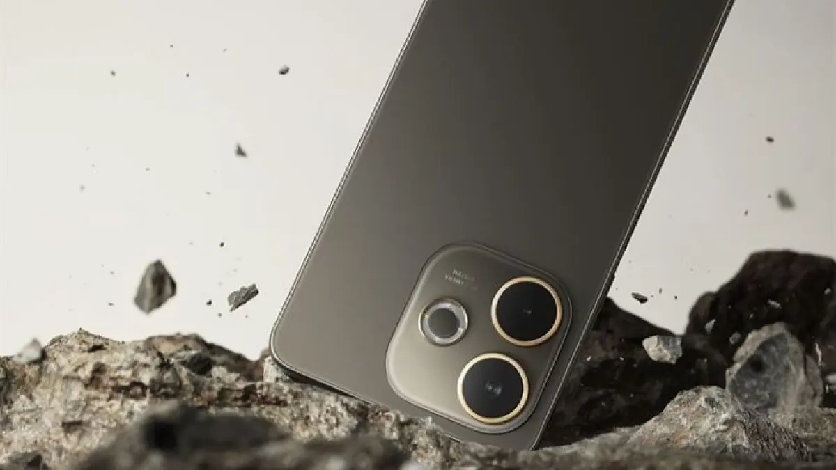 Oppo A5 Pro 5G kini turun harga jadi Rp3,5 jutaan. HP tahan banting dengan baterai awet ini makin menarik dibeli. (Pinterest)