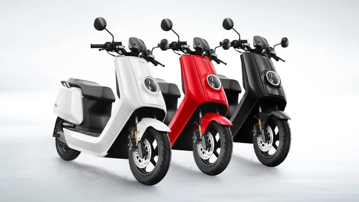 Uwinfly N9 Pro hadir dengan motor 2000 watt, kecepatan 65 km/jam, dan jarak tempuh hingga 80 kilometer.