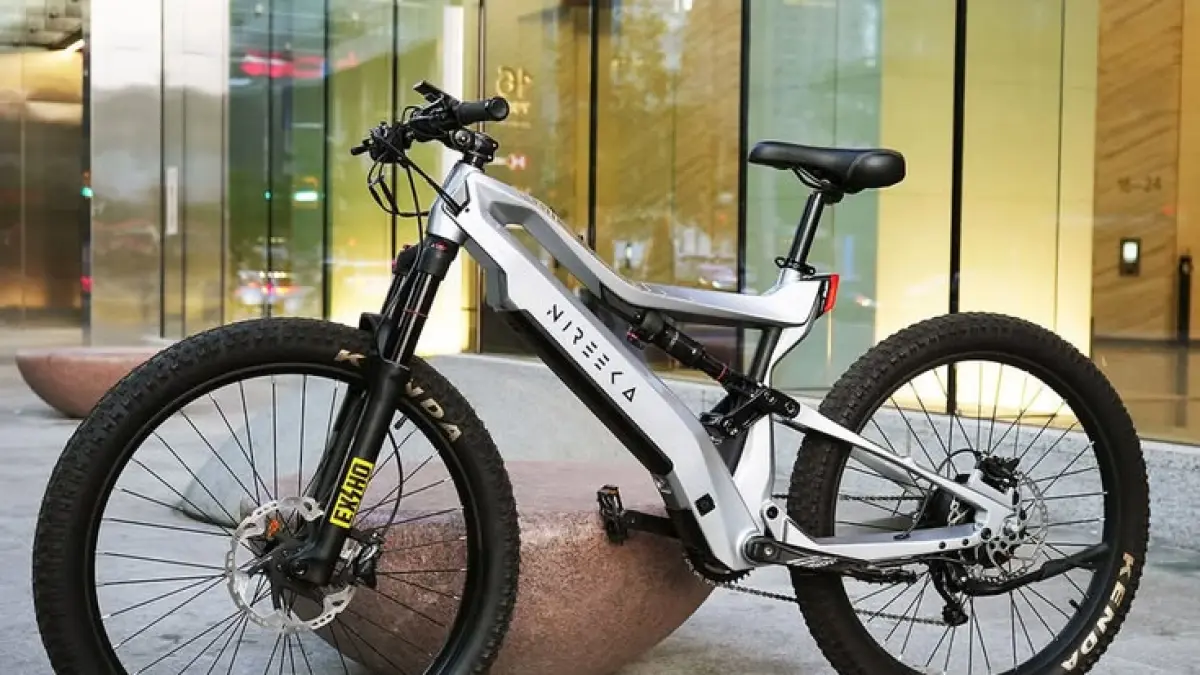 10 sepeda listrik terbaik 2024 hadir dengan desain modern, baterai tahan lama, dan fitur canggih untuk harian.