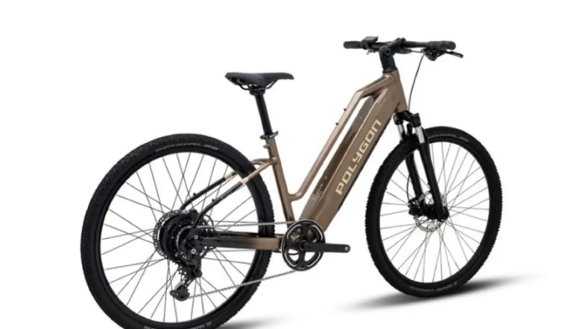 Polygon Kalosi Miles sepeda listrik hybrid dengan kecepatan 32 km/jam, baterai removable, cocok untuk touring dan commuting.