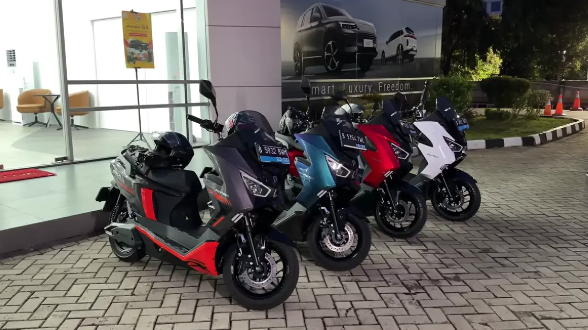 Touring 600 km pakai Polytron Fox 350 membuktikan motor listrik kini makin nyaman, irit, dan layak dipakai jarak jauh.(screenshot youtube)