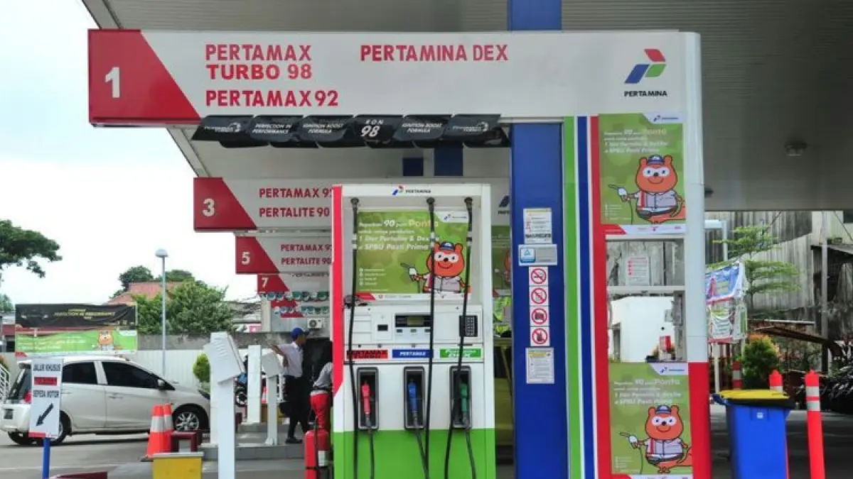 Waspada! 13 SPBU Pertamina tidak lagi jual Pertalite di Jakarta, Bogor, & Depok. Berubah status jadi SPBU Signature, cek daftar lokasinya di sini!(Pinterest)
