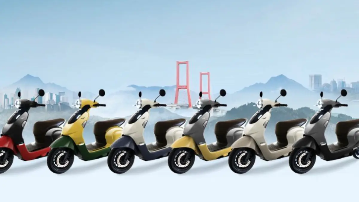 Rekomendasi motor listrik terbaik 2025 harga Rp35 juta ke atas, jarak tempuh hingga 210 km, fitur modern dan hemat energi.