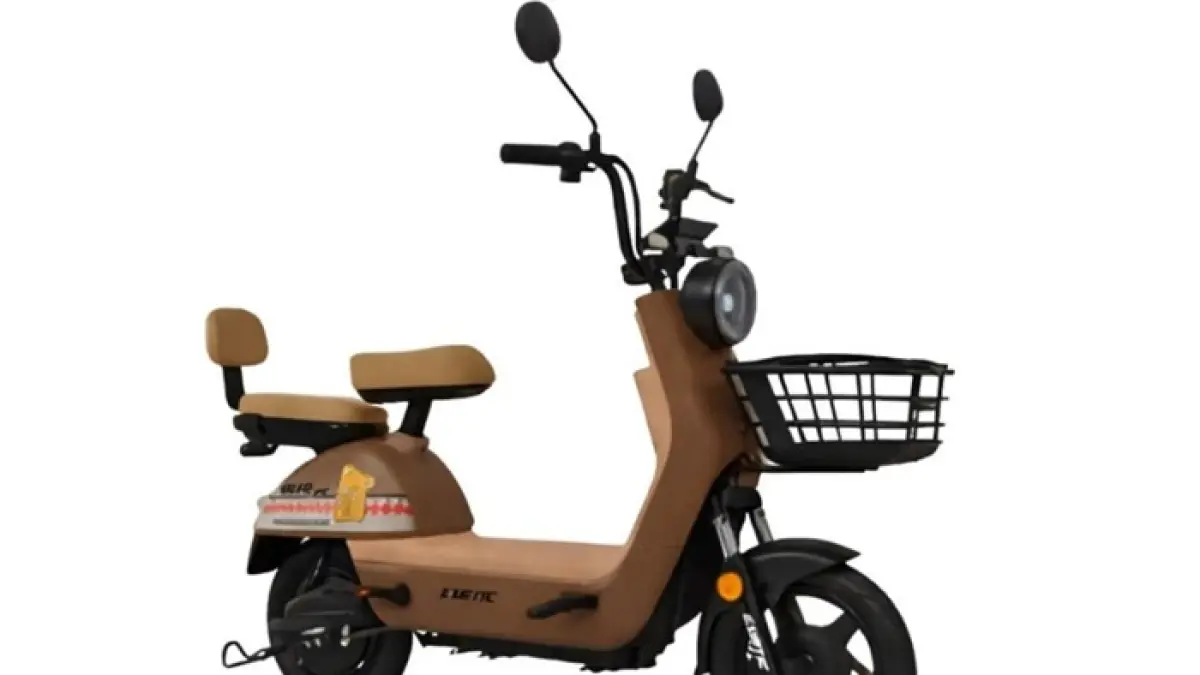 Sepeda listrik Uwinfly T78B viral di 2026 dengan motor 800 watt, fast charging 1,5 jam, dan fitur swap baterai 10 detik.