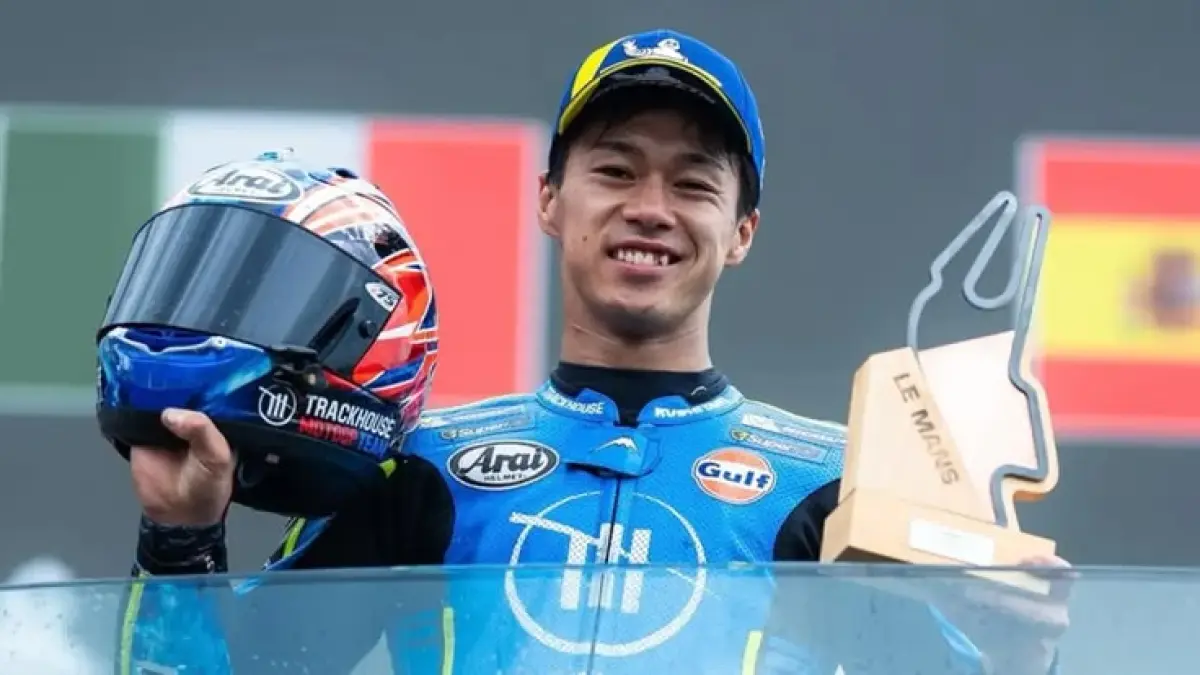 Ai Ogura cetak sejarah dengan podium perdana di MotoGP Prancis 2026. Aprilia dominasi musim, namun Paulo Bonora tegaskan tetap fokus pada pengembangan RS-GP.(Pinterest)