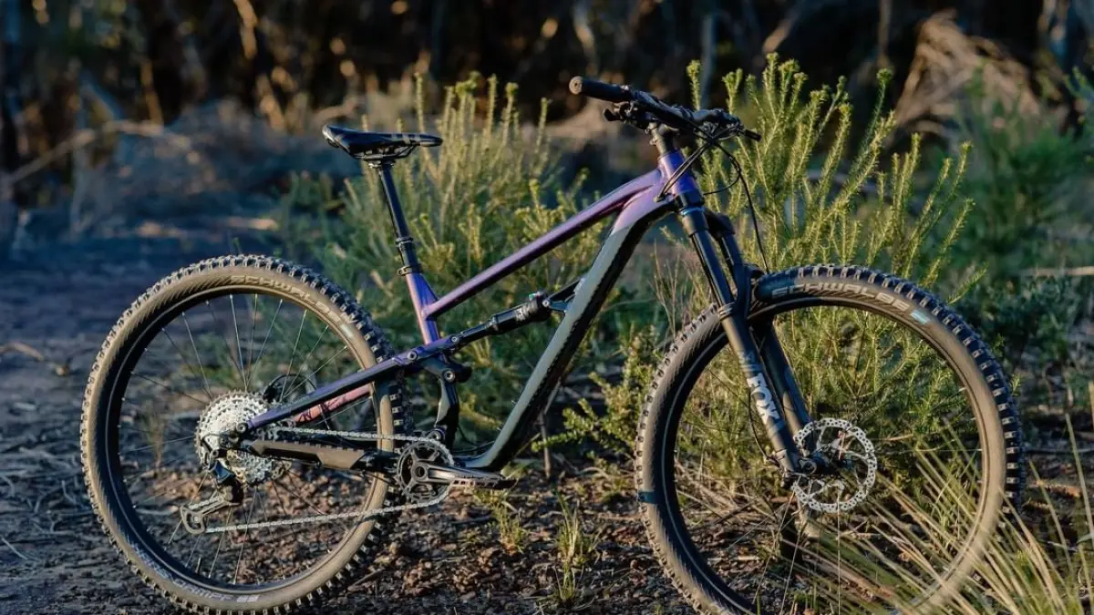 Mengapa memilih Polygon Siskiu T7E? Simak alasan investasi teknologi e-bike untuk kesehatan, performa motor Shimano EP801, dan solusinya bagi pesepeda usia 40-an.(Pinterest)