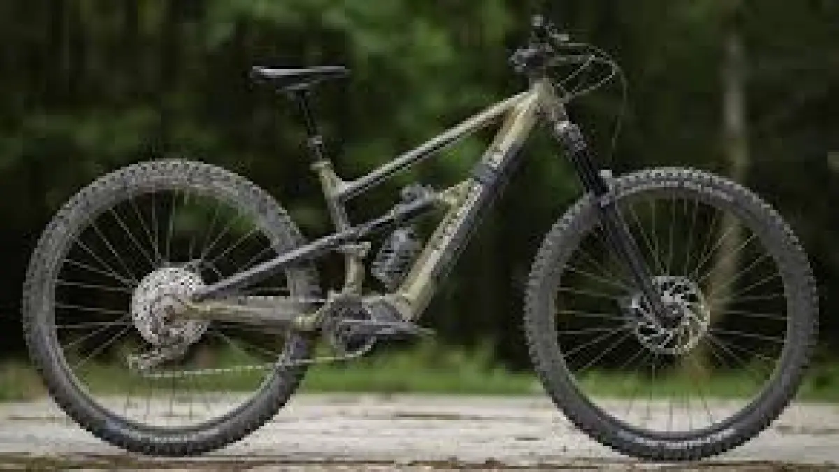 Polygon luncurkan Siskiu T6E dan T7E dengan motor Shimano EP6/EP8. E-MTB tangguh untuk segala medan. Simak spesifikasi lengkap dan harganya di sini.(Pinterest)
