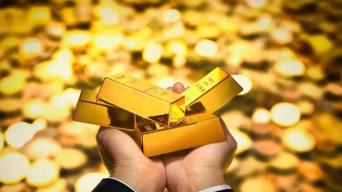 Harga emas Antam dan UBS 28 Mei 2026 turun. Buyback melemah, sementara emas perhiasan 24 karat ikut disorot.(FREEPIK.COM)