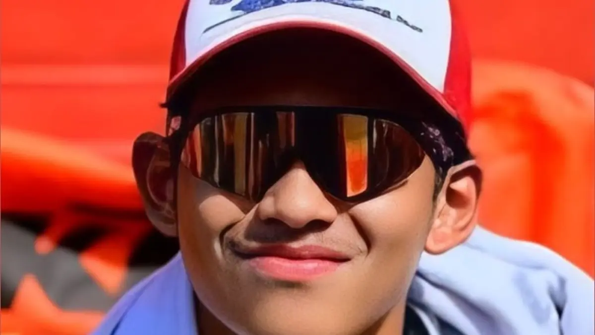 Hasil Moto3 Italia 2026 menempatkan Veda Ega Pratama di posisi 9 practice dan lolos langsung ke Q2. Scott Ogden menjadi pembalap tercepat.