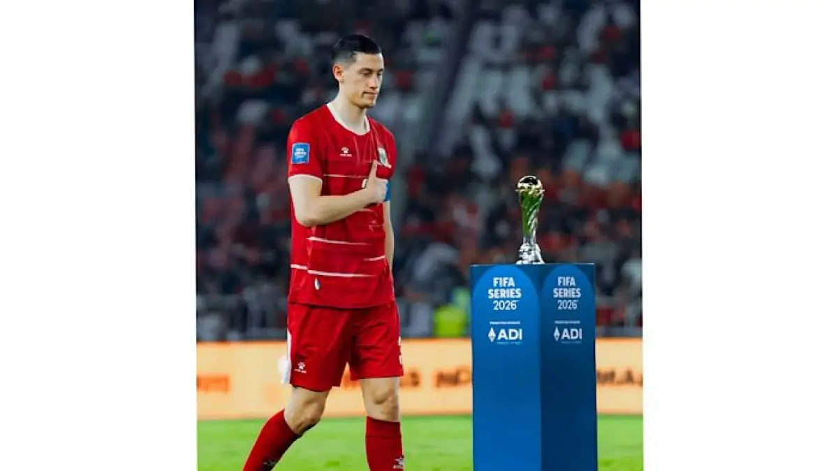 Jay Idzes sempat terancam pensiun dini akibat penyakit serius, tetapi PSSI tetap percaya. Kini ia menjadi kapten penting Timnas Indonesia.(pinerest)