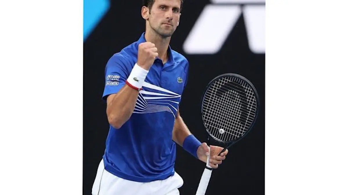 Novak Djokovic mengakui Joao Fonseca pantas menang setelah duel lima set dramatis di Roland Garros dan menyebutnya calon bintang besar tenis.(pinterest)