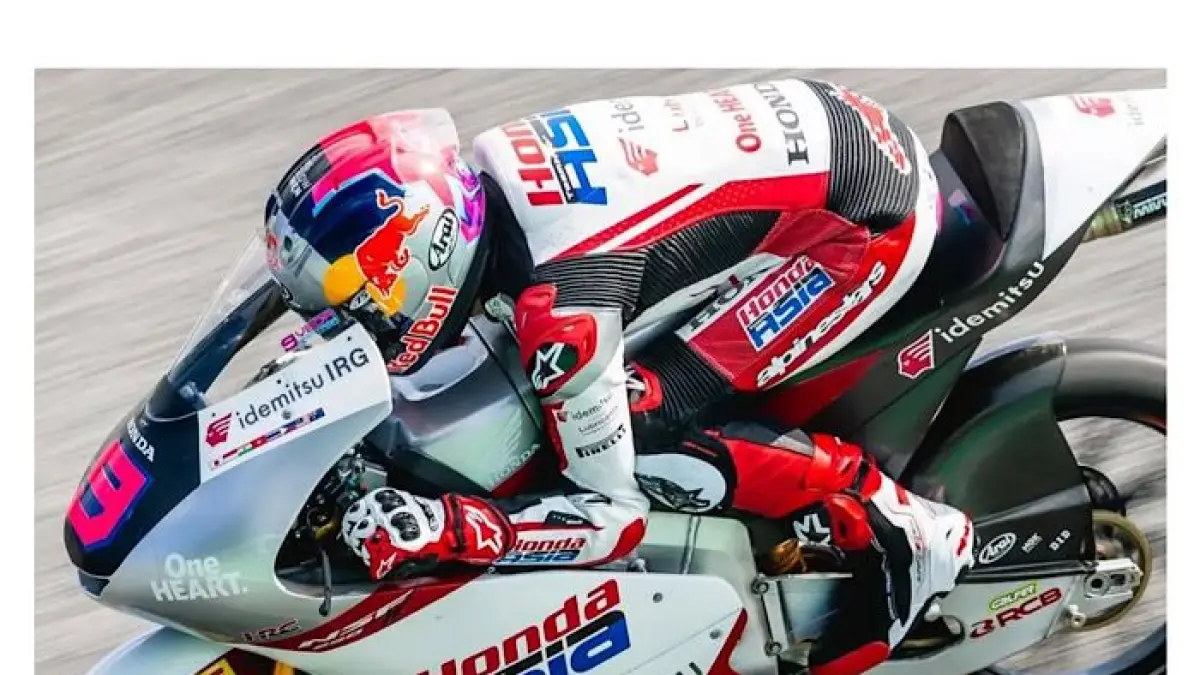 Feda Ega Pratama tampil mengejutkan di Moto3 Thailand 2026. Rookie Indonesia start posisi 6 dan siap bersaing di barisan depan.(pinterest)