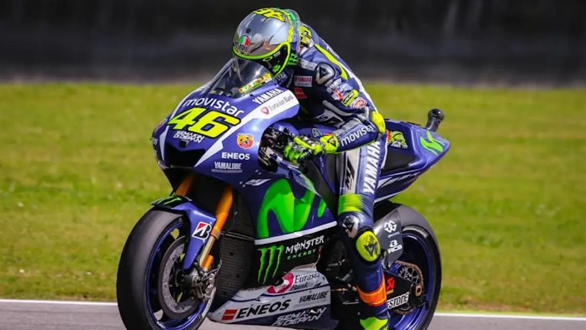 Marco Bezzecchi pole position MotoGP Italia 2026 usai Aprilia kuasai Mugello dan Jorge Martin pecahkan rekor kecepatan dunia.(pinterest)