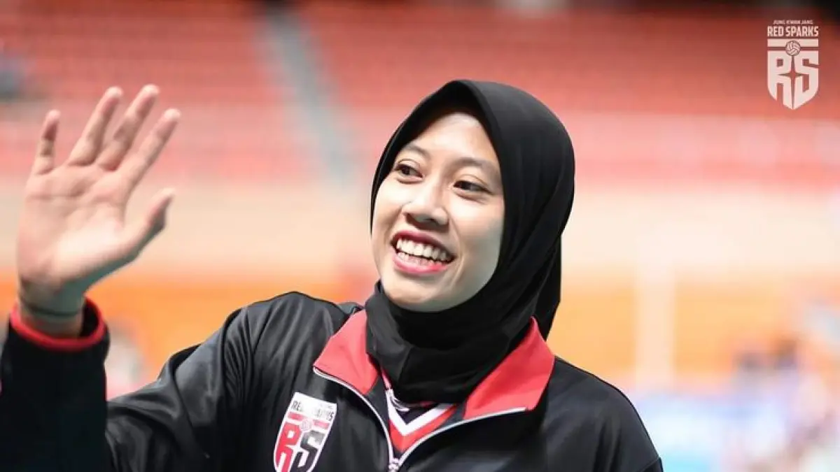 Megawati Hangestri tampil luar biasa lawan Fenerbahce. Spike kerasnya membuat Melissa Vargas dan Abondanza terkejut. (Pinterest. com)