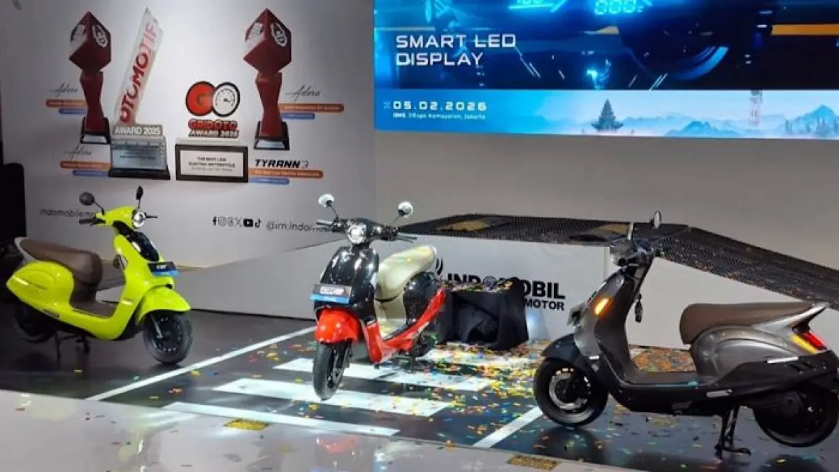 Motor listrik Indomobil Cutie EV resmi meluncur di IMS 2026, harga Rp15 juta, jarak 135 km, fitur lengkap dan baterai ganda.(pinterest)