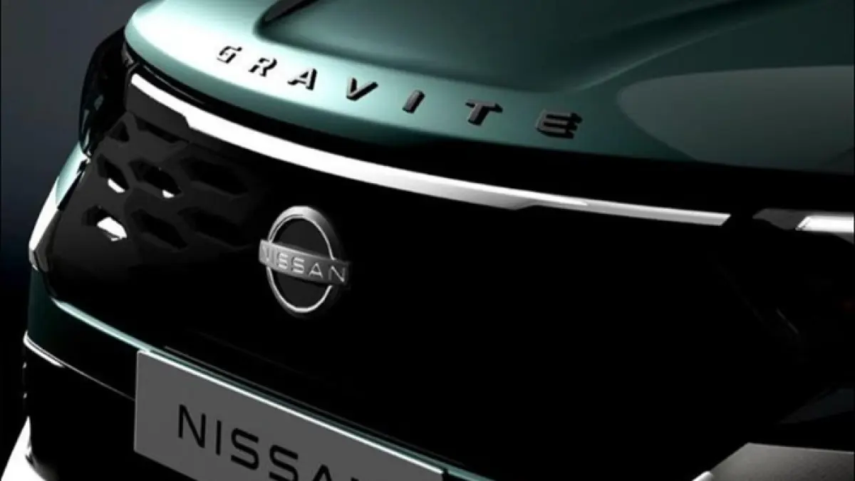 Nissan Graphite 2026 resmi meluncur dengan harga Rp105 jutaan. MPV 7 penumpang ini siap menantang Toyota Calya dan Sigra.
