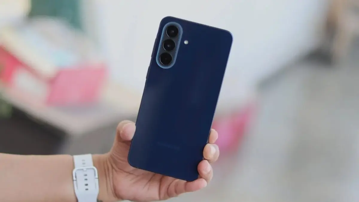 HP Samsung Galaxy A turun harga Juni 2026. Galaxy A57, A37, A56 hingga A16 kini lebih murah dan makin worth it dibeli. (Twitter)