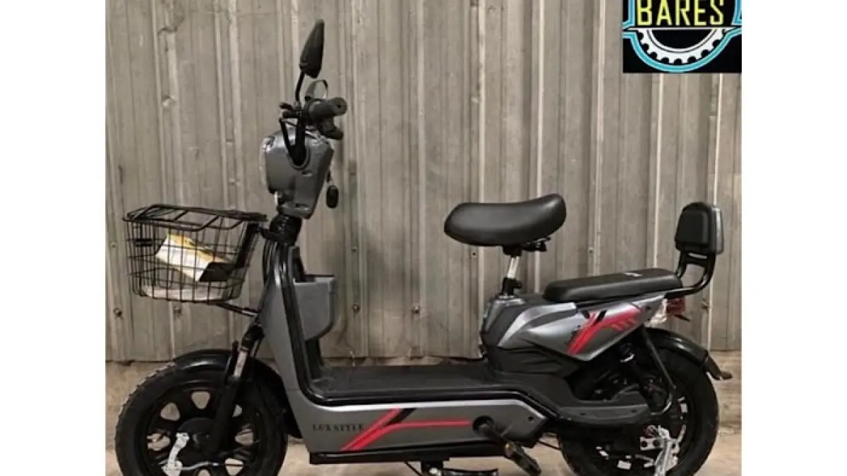 United Drian V2 hadir dengan motor 950 watt dan jarak tempuh hingga 40 km. Simak spesifikasi dan keunggulannya di sini.(pinterest)