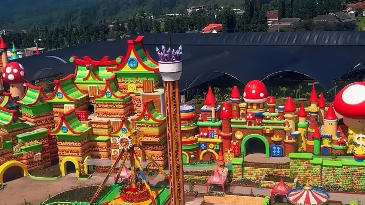 Wisata Malang Batu terbaru 2026 hadir dengan Mikotopia, Santerra, Kafe Sawah Pujon hingga Sakura Park yang sedang hits (Pinterest).