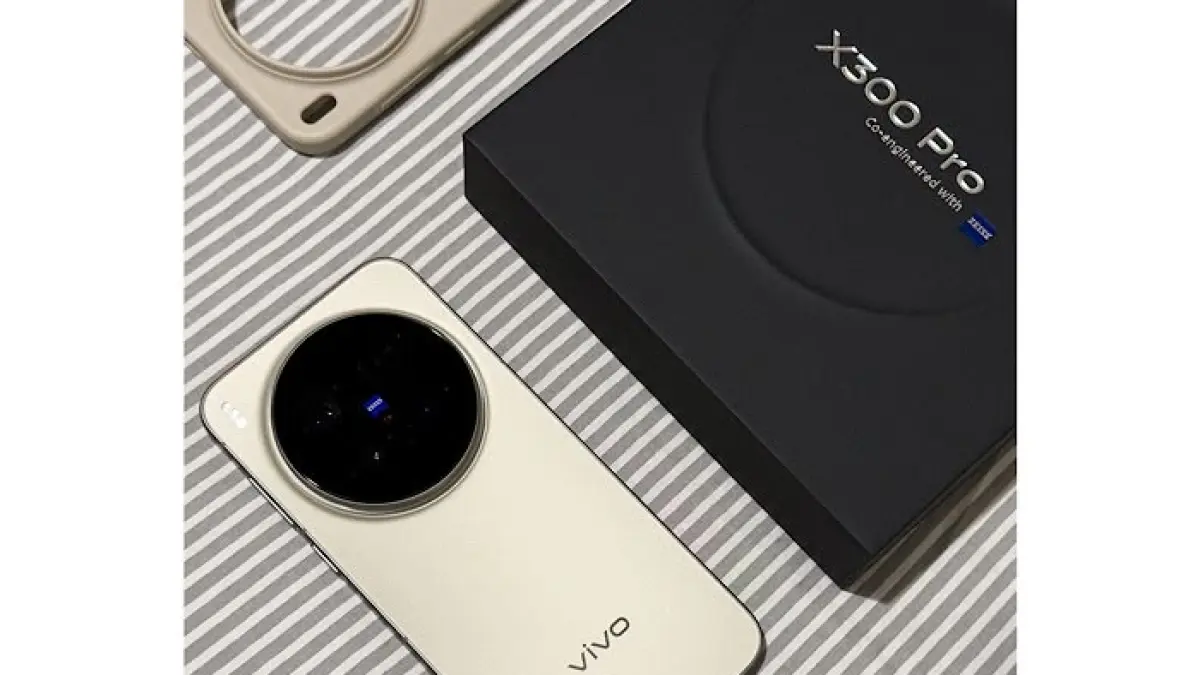 Vivo X300 Ultra hadir dengan kamera ultrawide terbaik, zoom impresif, dan fitur video profesional untuk fotografer serta kreator.(pinterest)