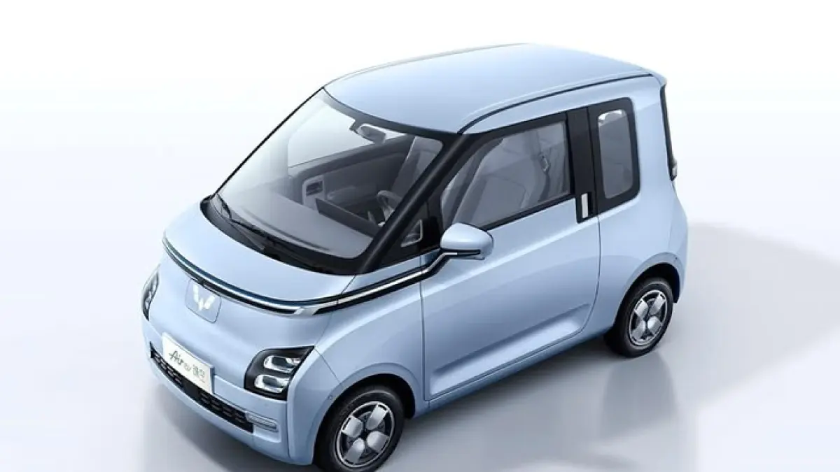 Pemilik Wuling Air EV mengungkap kelebihan dan kekurangan setelah dipakai harian. Irit, praktis, tapi baterai wajib diperhatikan.(Gemini AI)